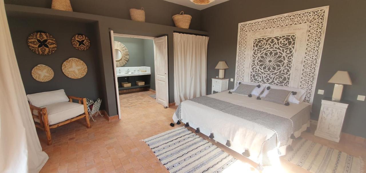 Le Clos De La Roussiere Suvayr Dış mekan fotoğraf